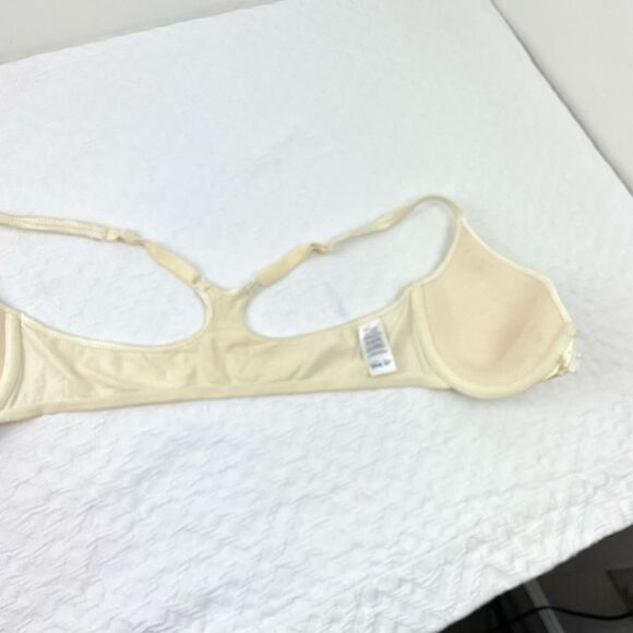 BUY 1 GET 1 FREE vanity fair 34c cotton front close bra lightly lined cake batte - Picture 3 of 9